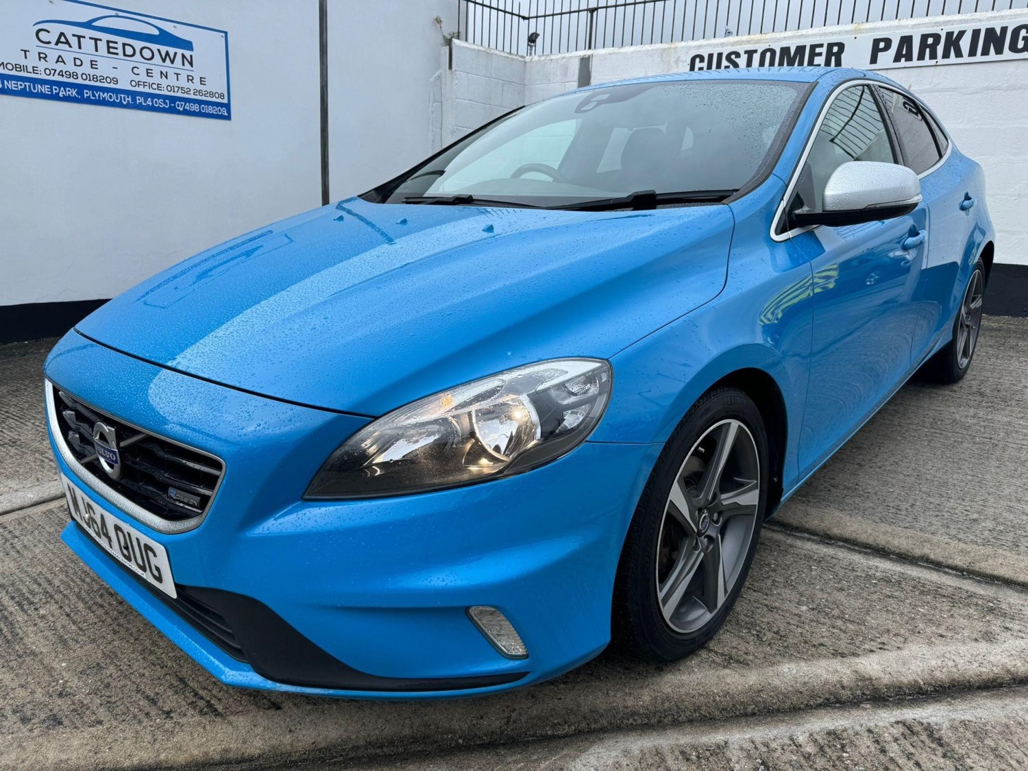 Volvo V40 Listing Image