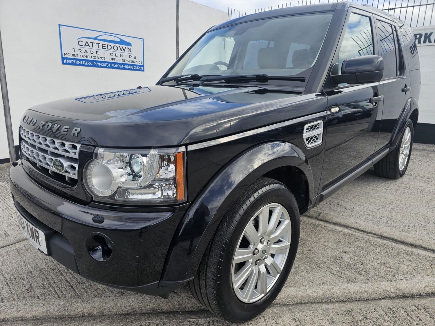 Land Rover Discovery 4 Listing Image