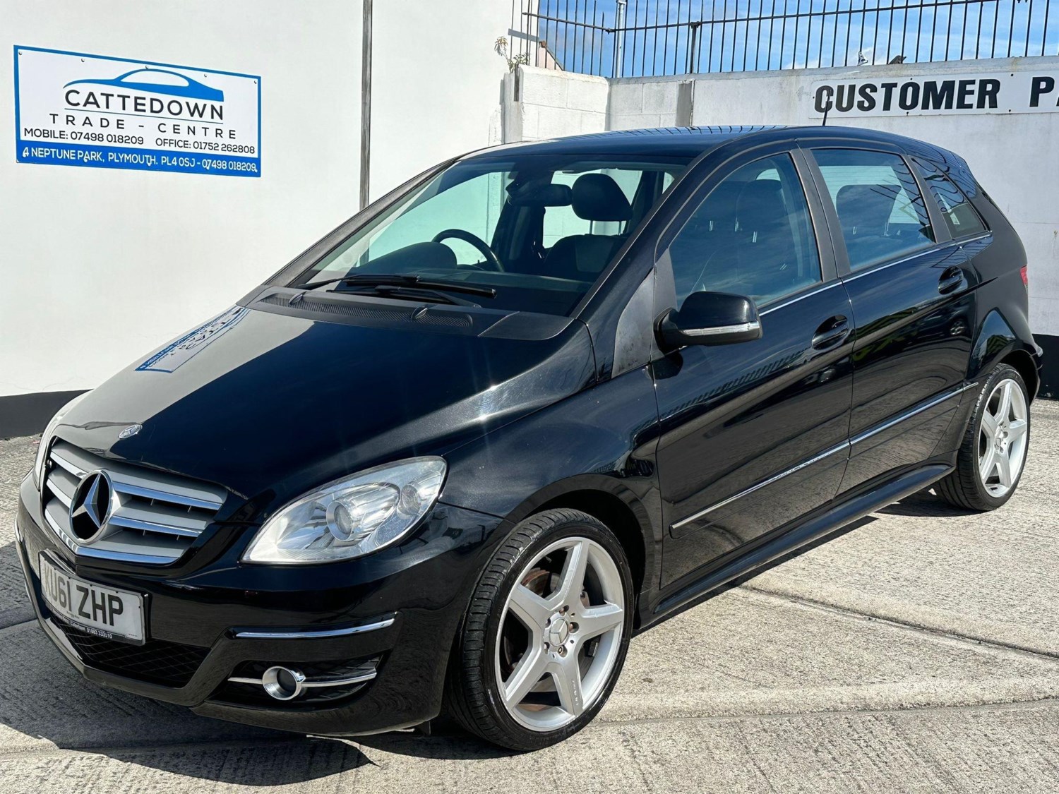 Mercedes-Benz B-Class Listing Image