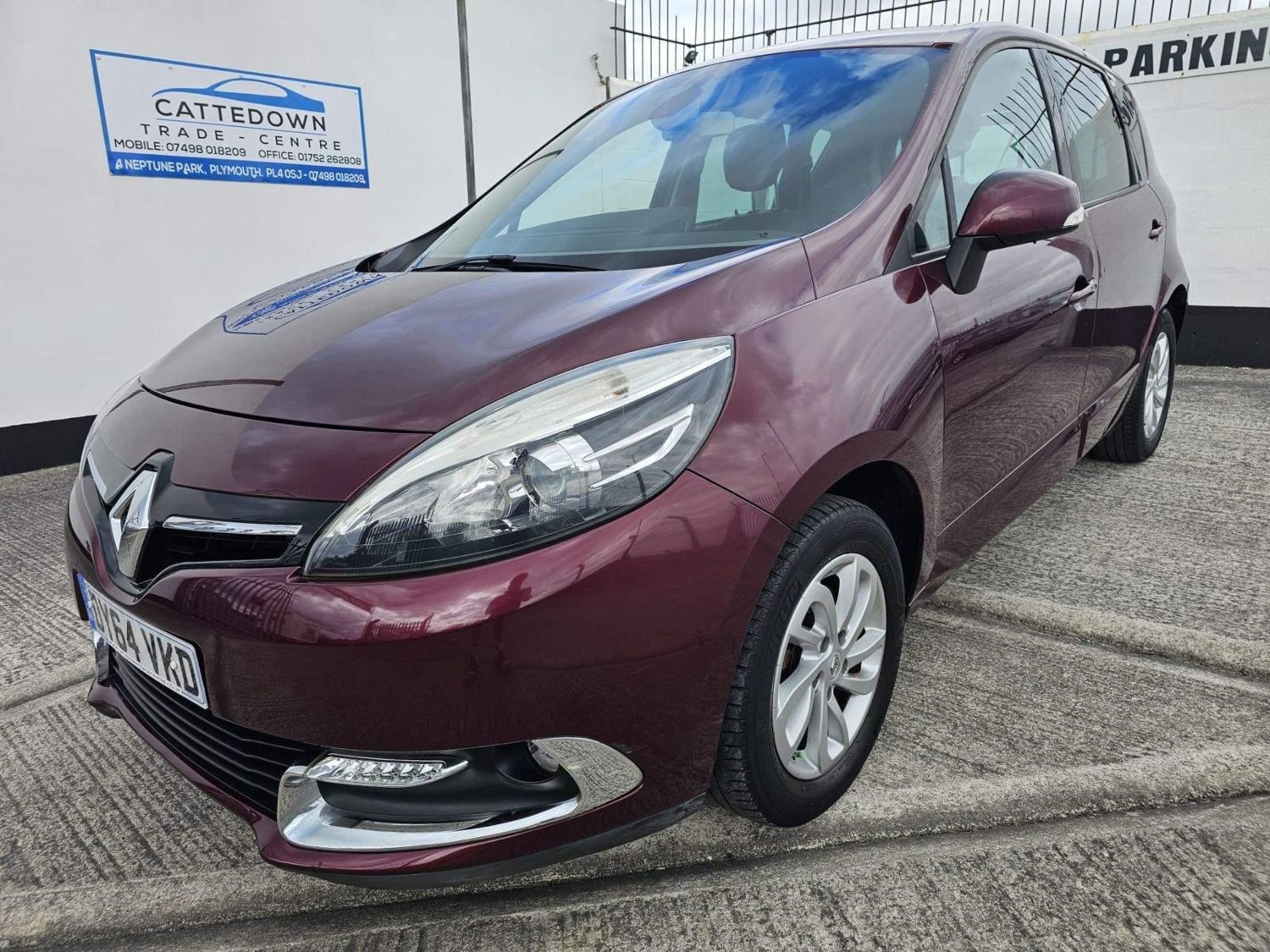 Renault Scenic Listing Image