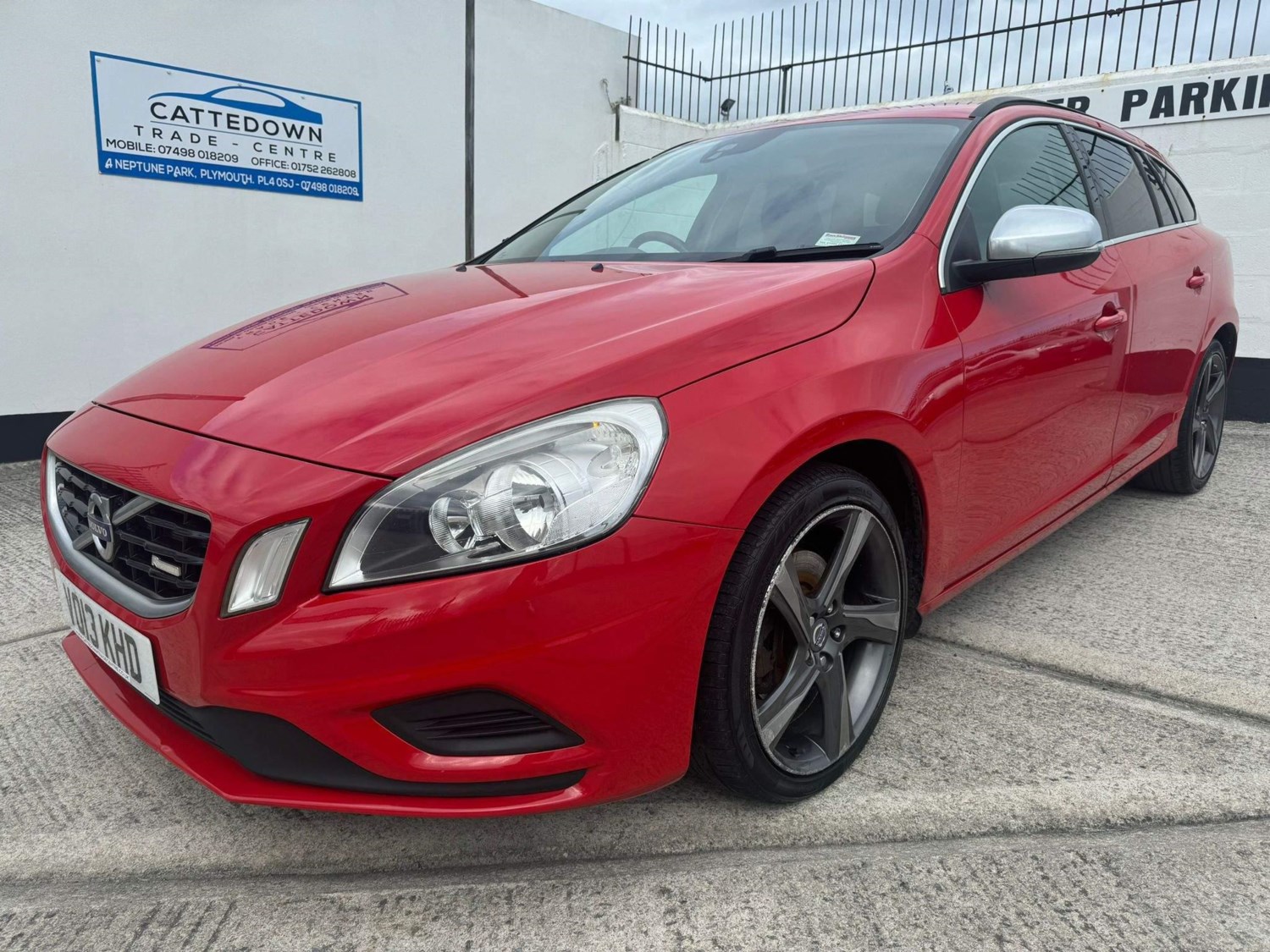 Volvo V60 Listing Image