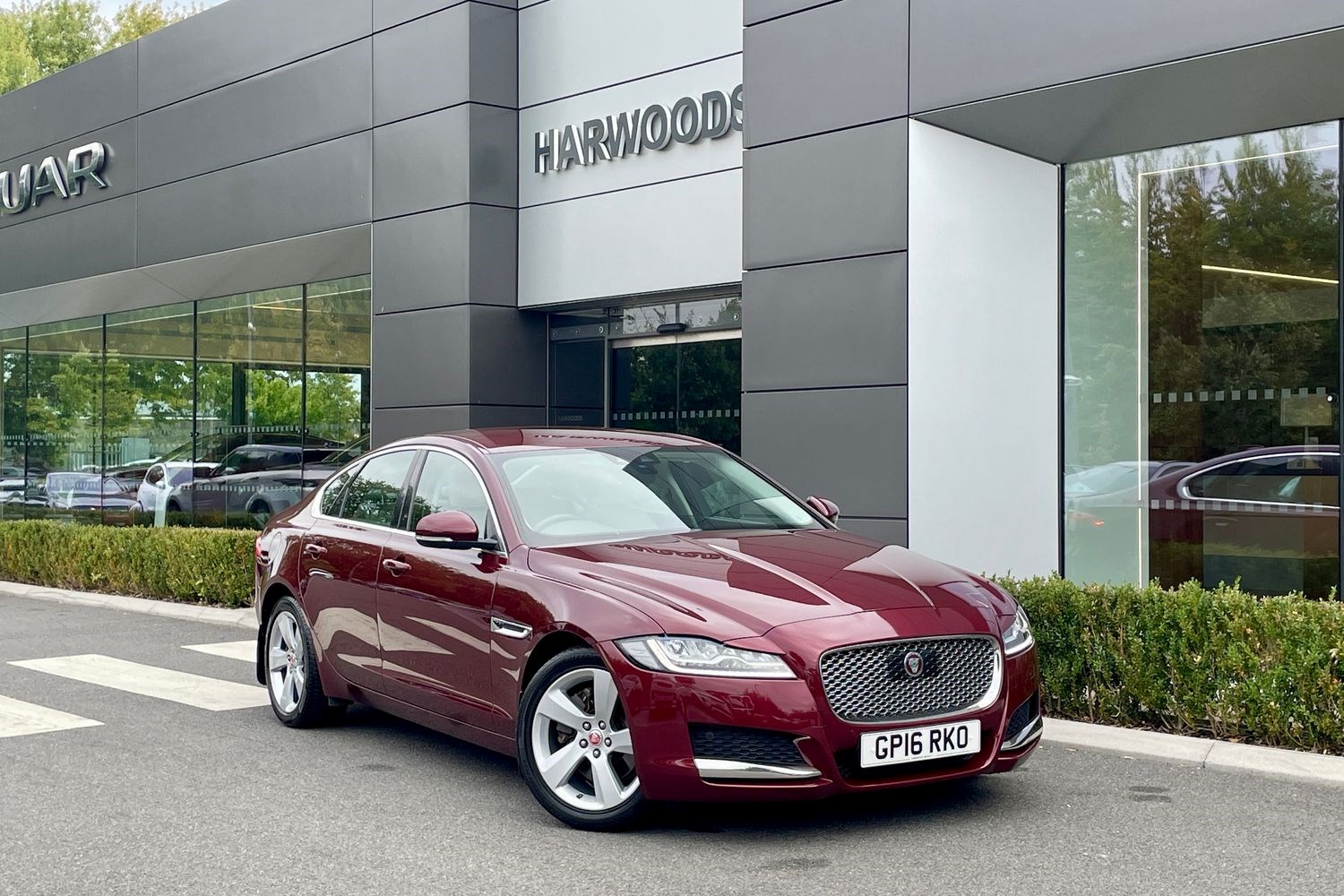 Jaguar XF Listing Image