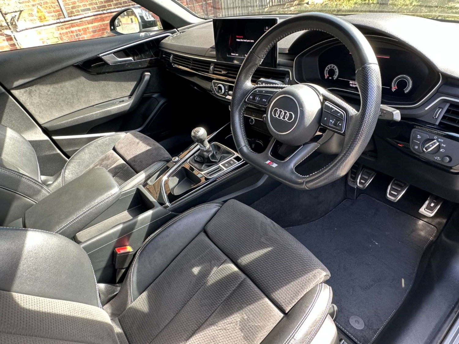 Audi A4 Listing Image