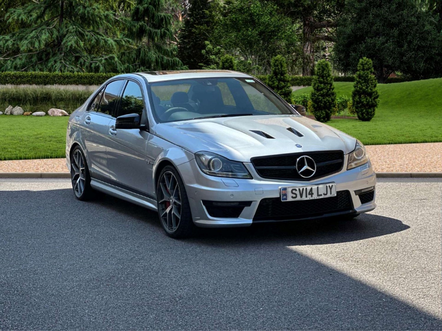 Mercedes-Benz C-Class Listing Image