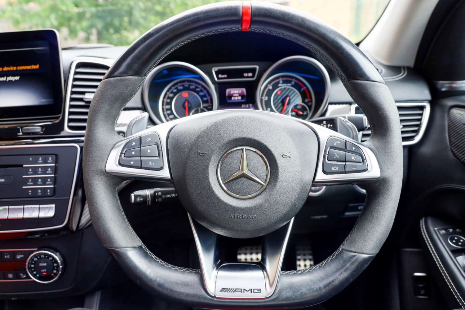 Mercedes-Benz GLE Listing Image