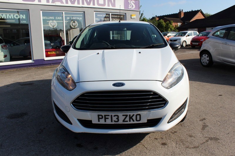 Ford Fiesta Listing Image