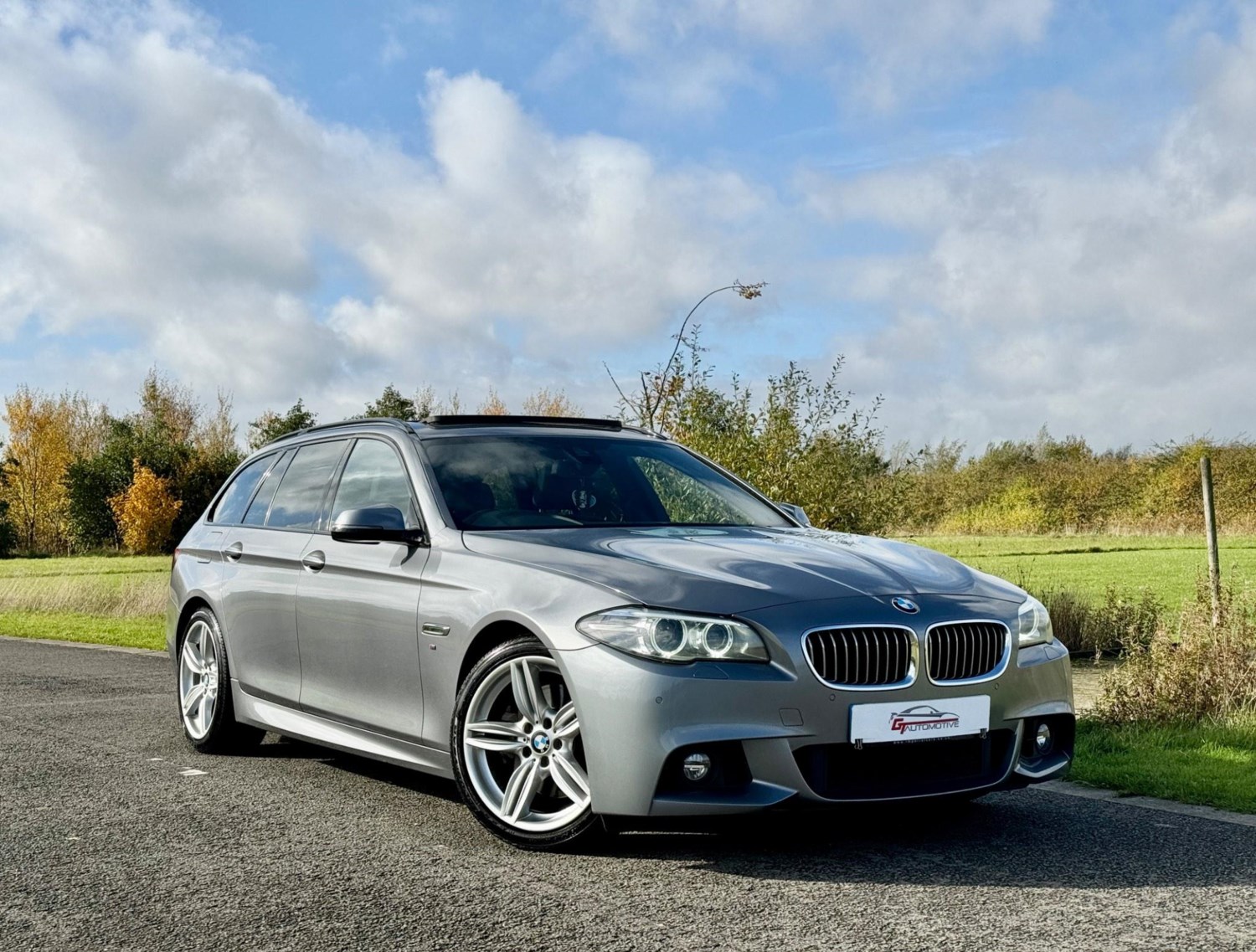 BMW 5 Series Listing Image