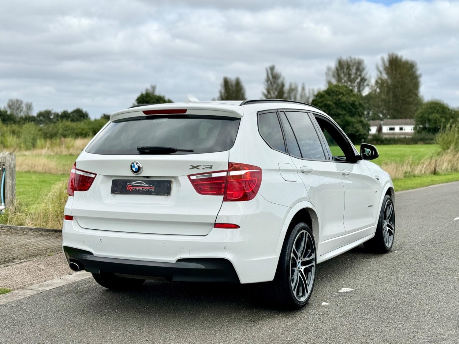 BMW X3 Listing Image