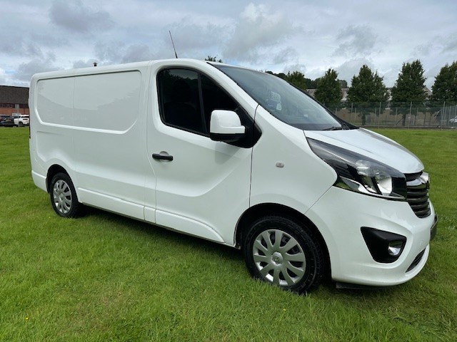 Vauxhall Vivaro Listing Image