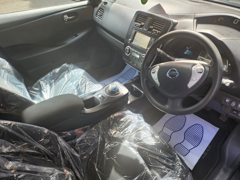 Nissan Leaf Listing Image