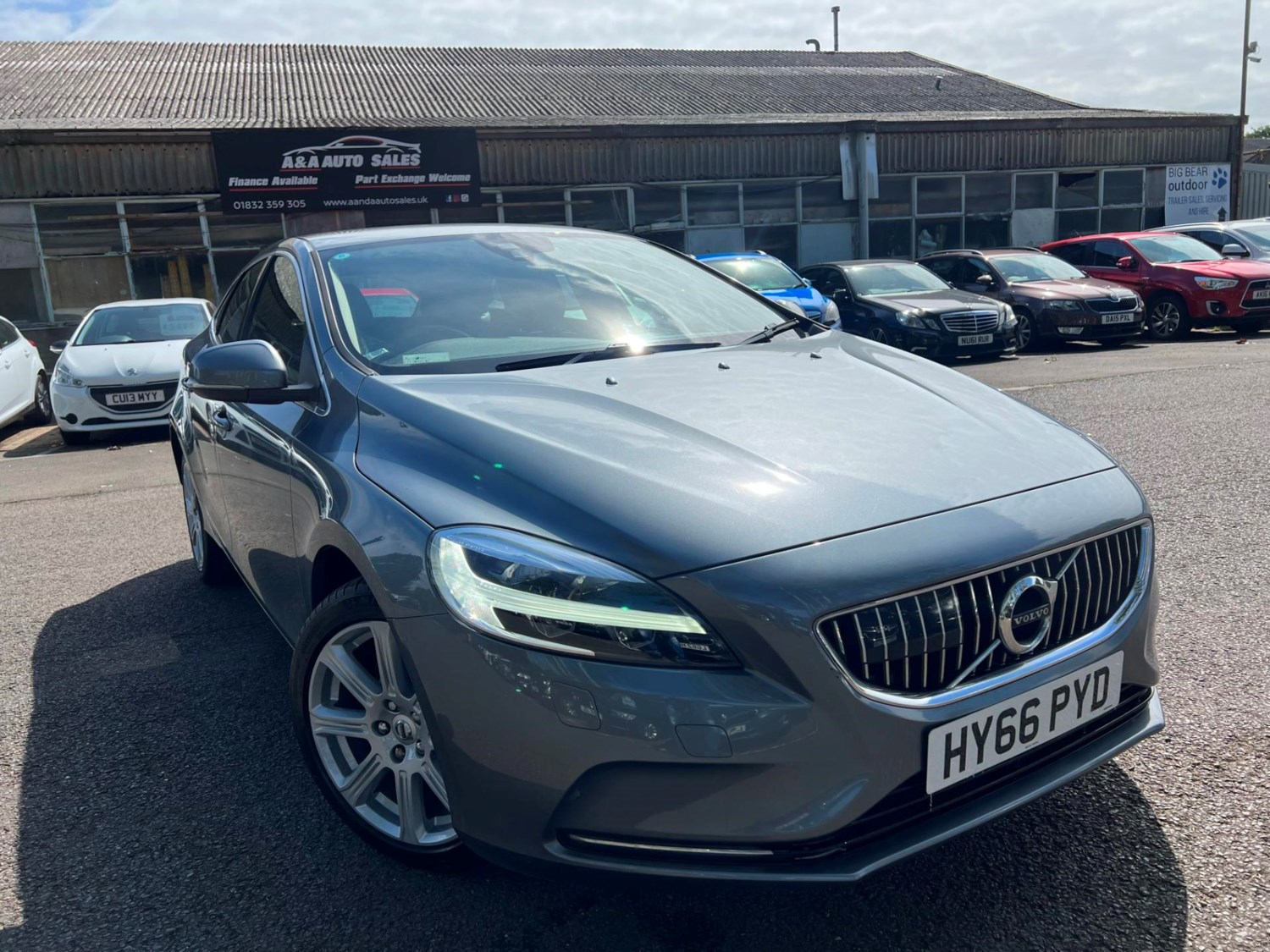 Volvo V40 Listing Image