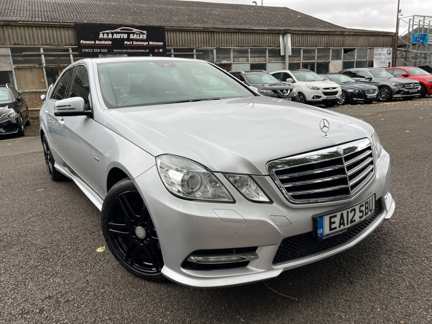 Mercedes-Benz E-Class Listing Image