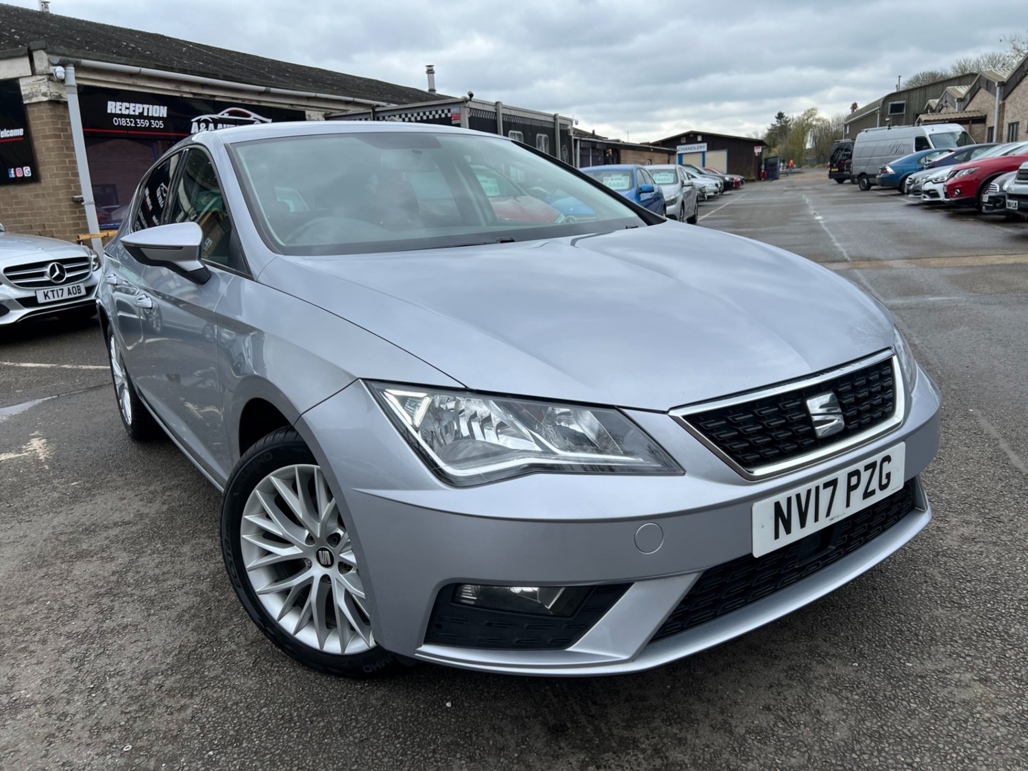 SEAT Leon Listing Image