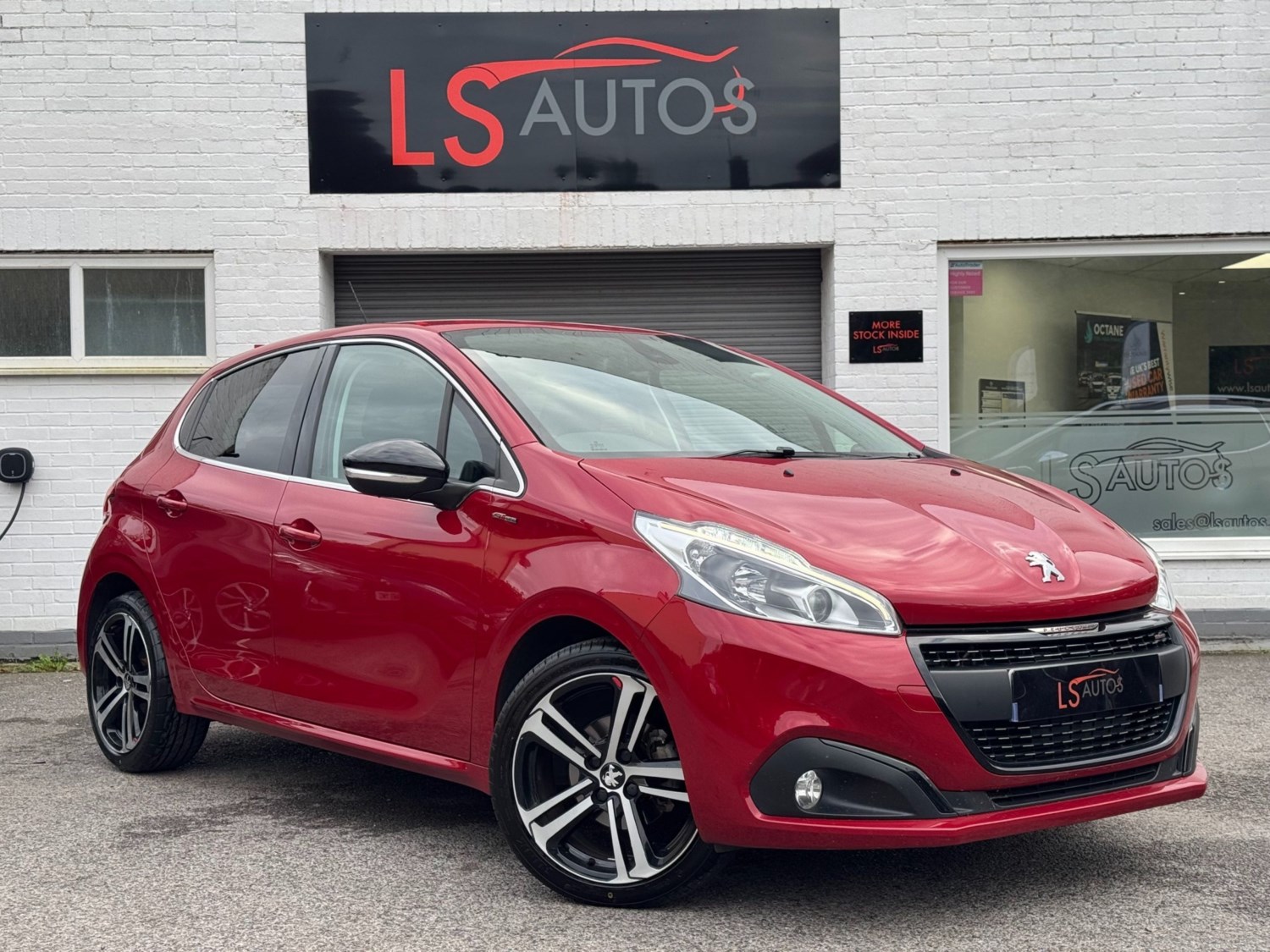 Peugeot 208 Listing Image