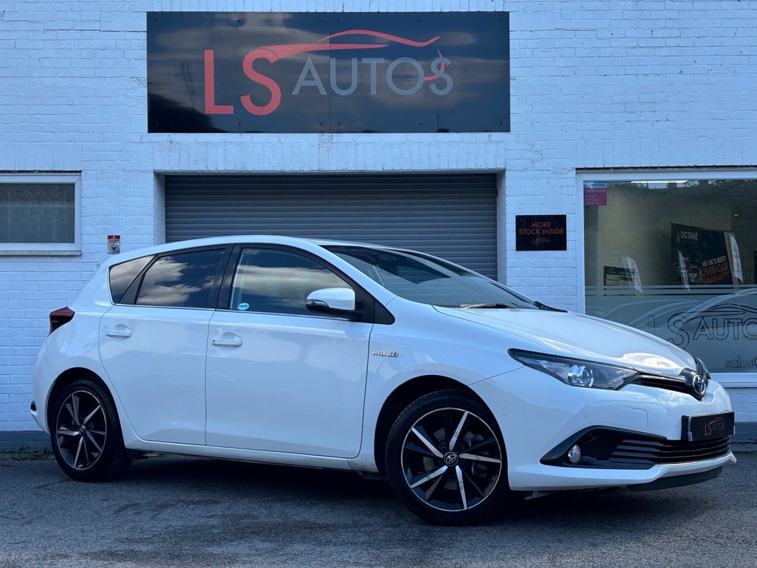 Toyota Auris Listing Image