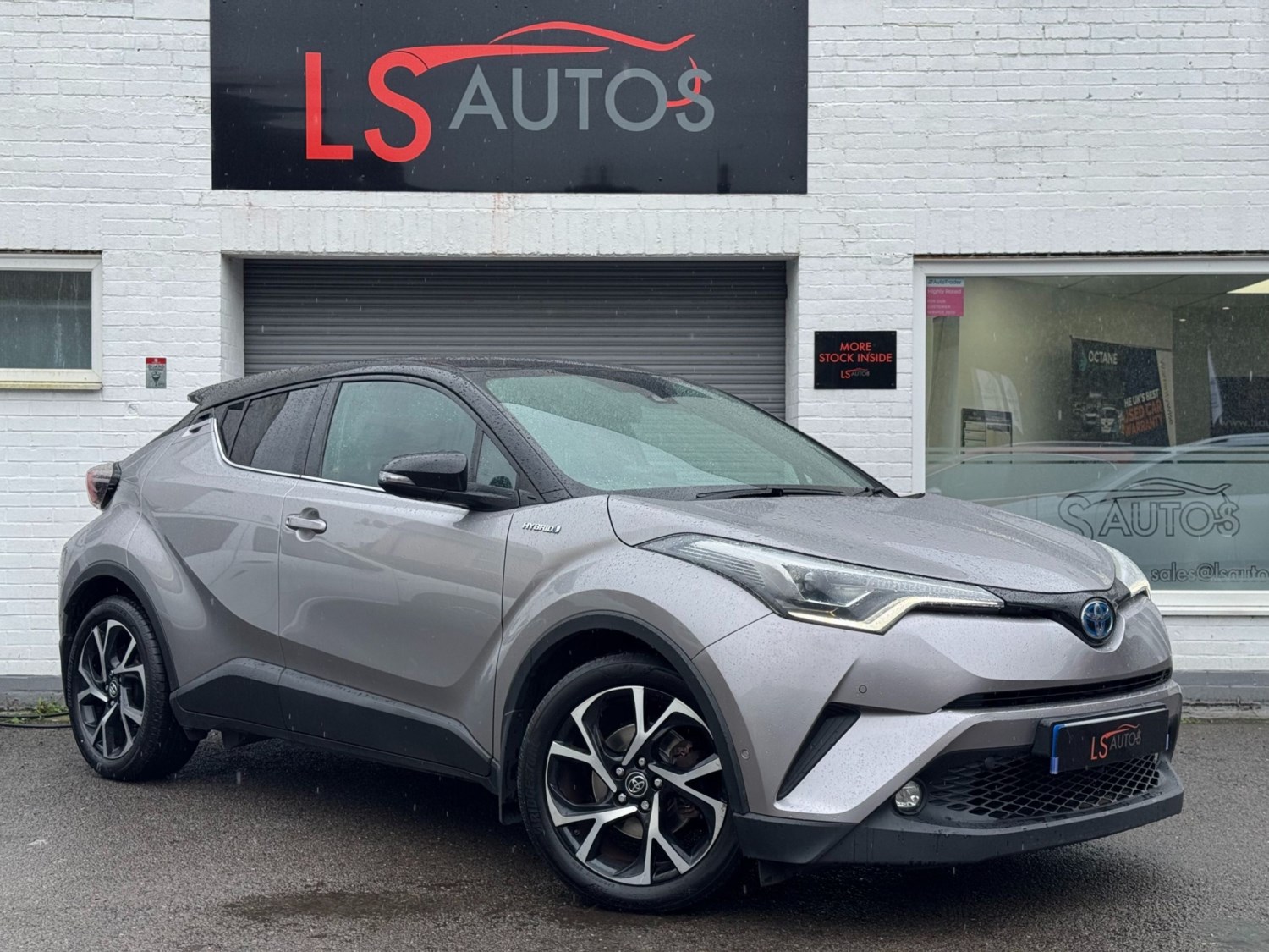 Toyota C-HR Listing Image