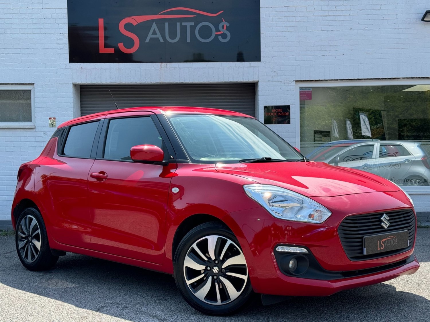 Suzuki Swift Listing Image