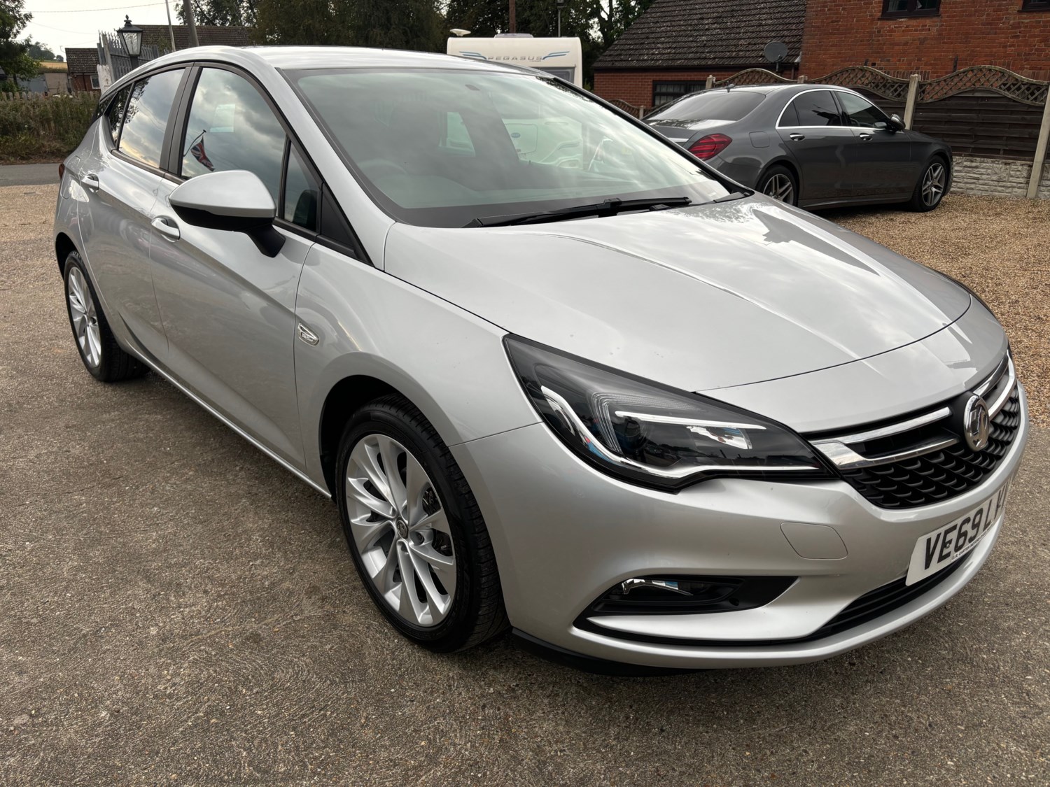 Vauxhall Astra Listing Image