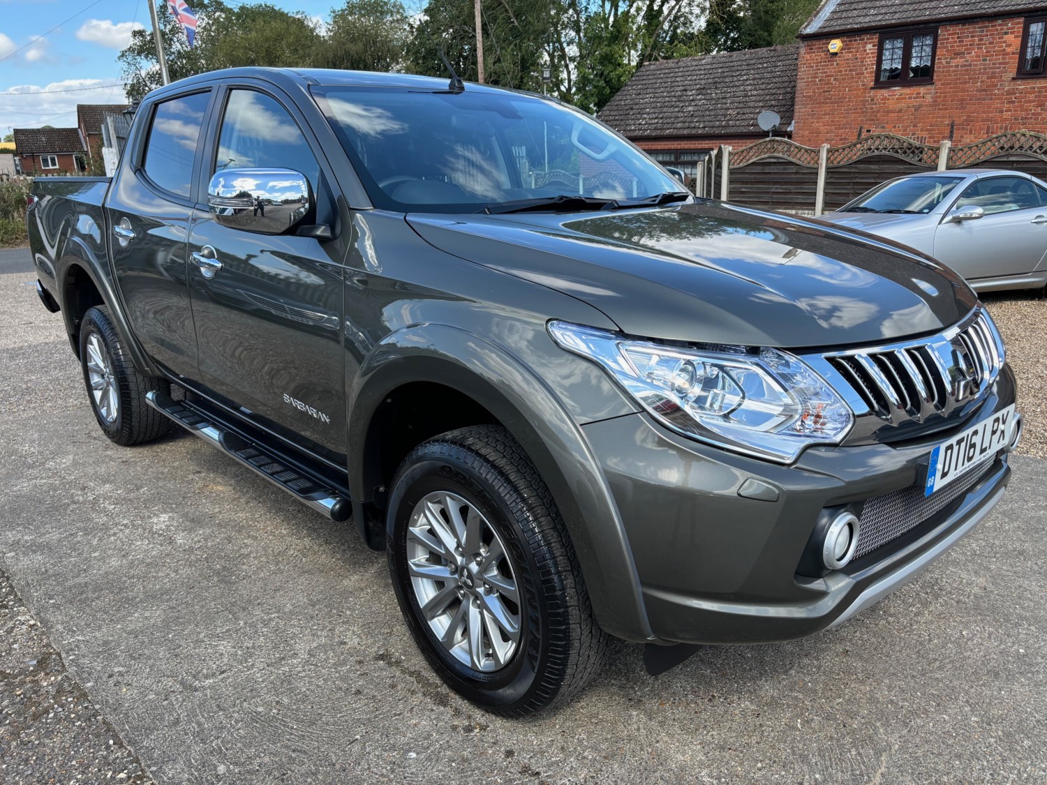 Mitsubishi L200 Listing Image