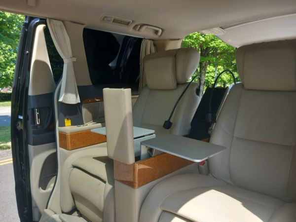 2007 Toyota ALPHARD ROYAL LOUNGE 3.0 Automatic ''ROYAL LOUNGE'' LIMO - ELECTRIC DOORS SEATS ROOFS ETC For Sale In Swansea, Swansea