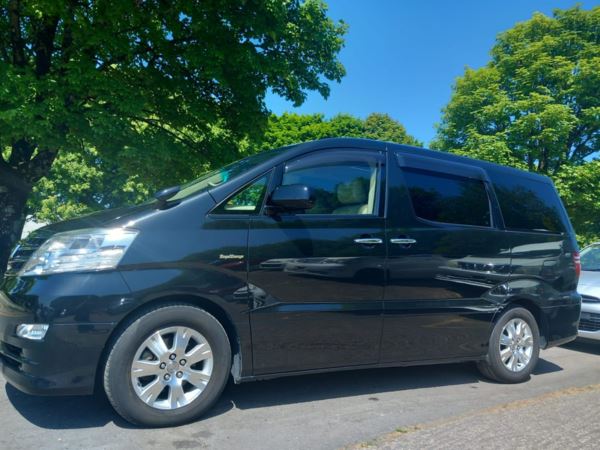 2007 Toyota ALPHARD ROYAL LOUNGE 3.0 Automatic ''ROYAL LOUNGE'' LIMO - ELECTRIC DOORS SEATS ROOFS ETC For Sale In Swansea, Swansea