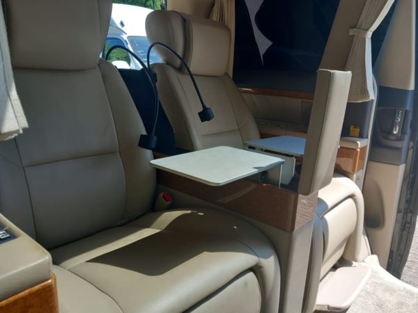 2007 Toyota ALPHARD ROYAL LOUNGE 3.0 Automatic ''ROYAL LOUNGE'' LIMO - ELECTRIC DOORS SEATS ROOFS ETC For Sale In Swansea, Swansea