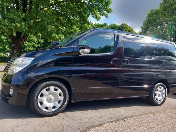 2007 (07) Nissan Elgrand 2.5 AUTOMATIC 4X4 - POWER DOORS - REVERSE CAMERA - FOUR WHEEL DRIVE For Sale In Swansea, Swansea