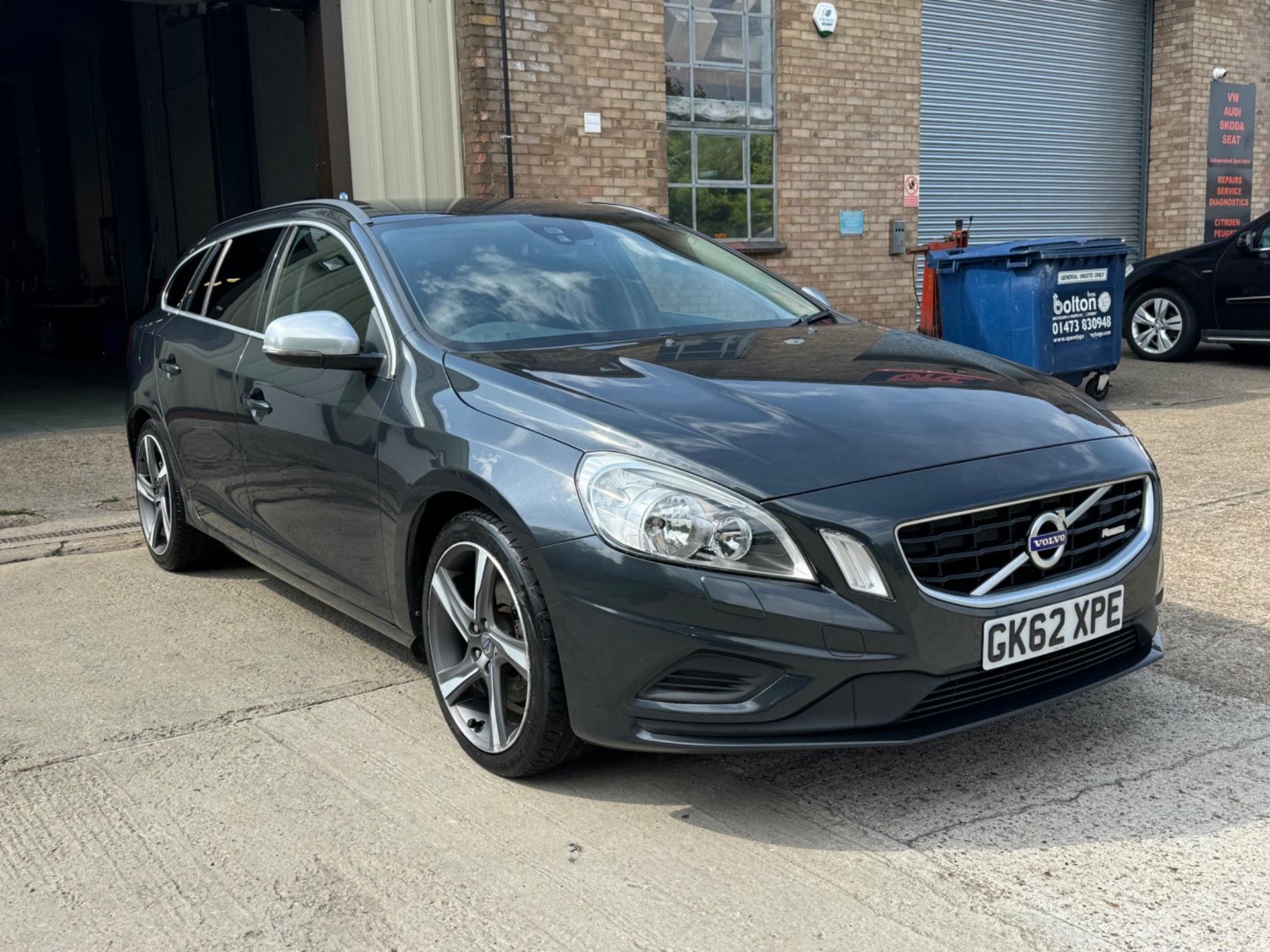 Volvo V60 Listing Image