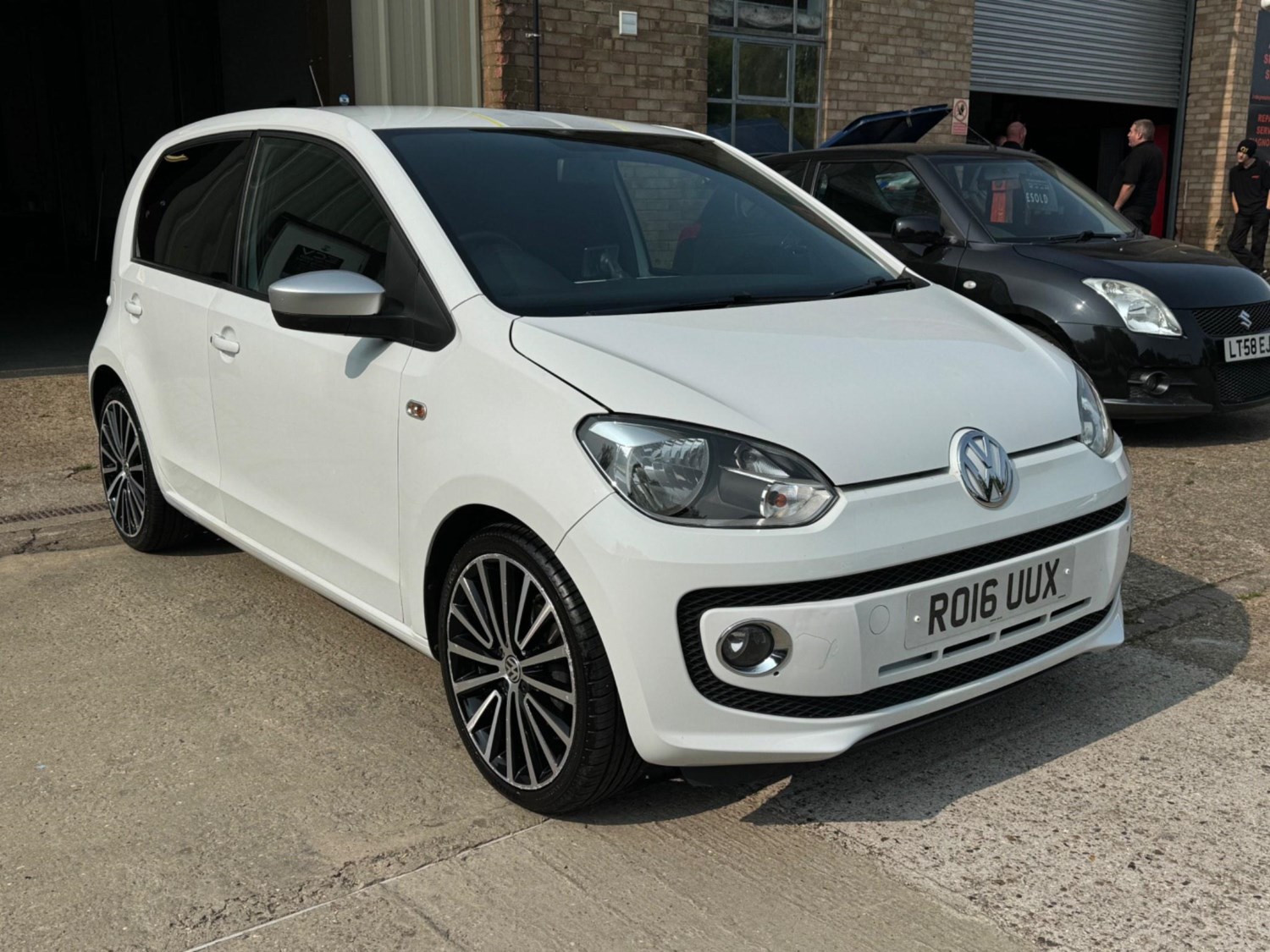 Volkswagen up! Listing Image