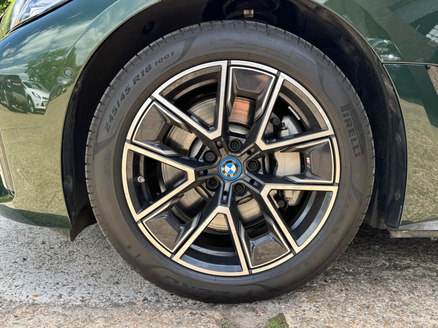 BMW i4 Listing Image