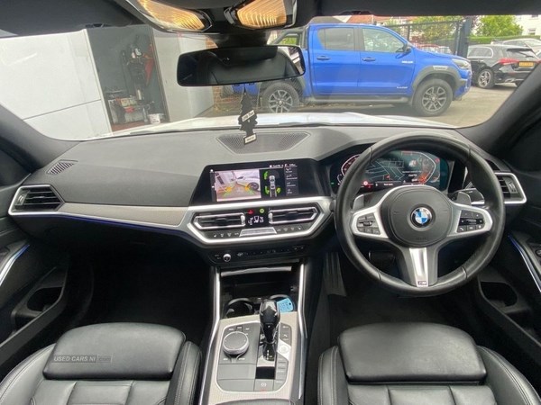 BMW 3 Series Listing Image