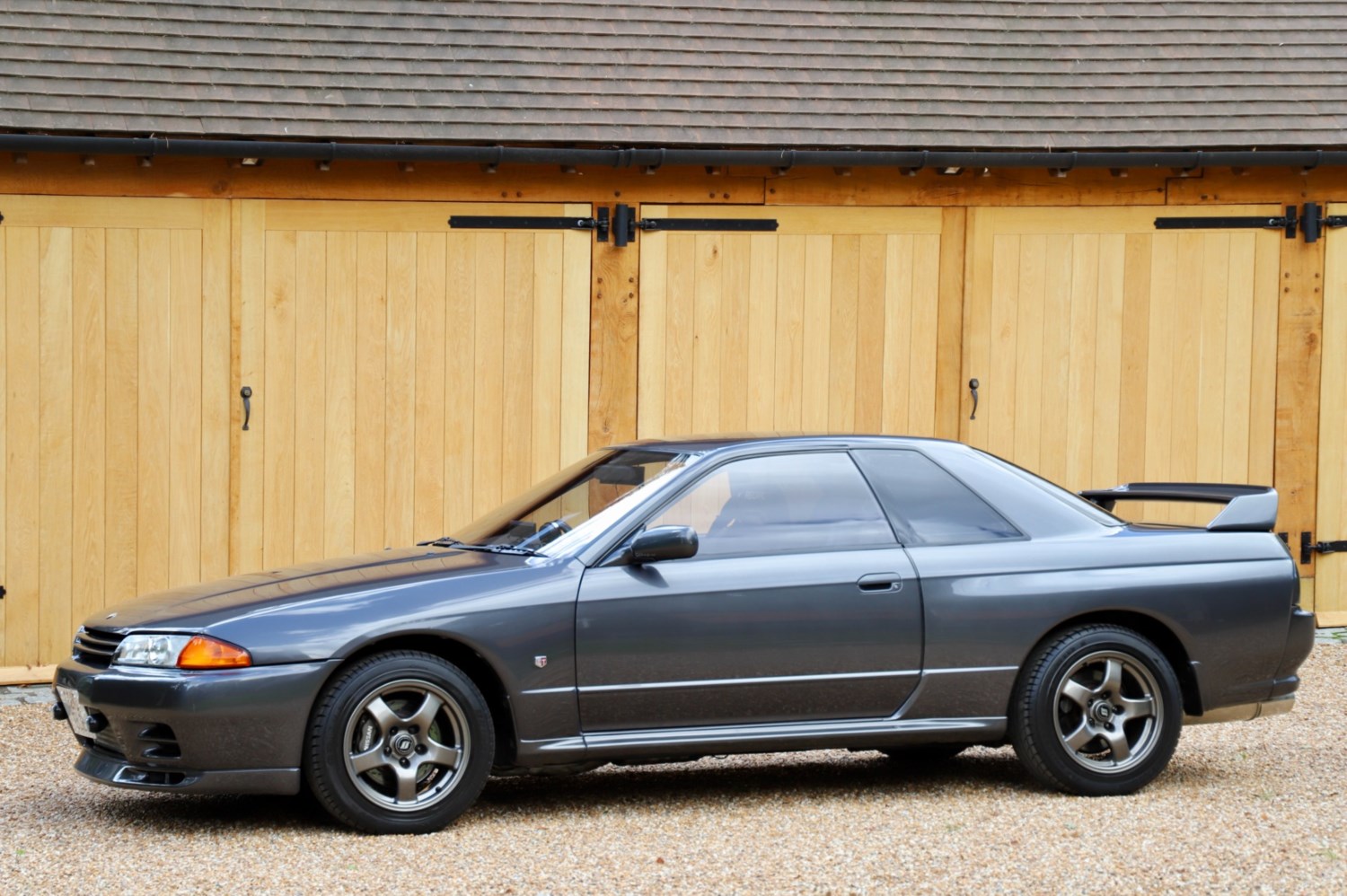 Nissan Skyline Listing Image