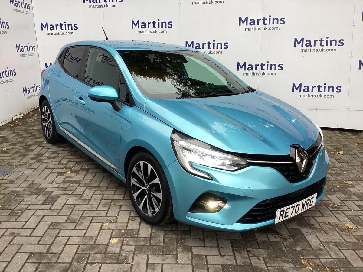 Renault Clio Listing Image