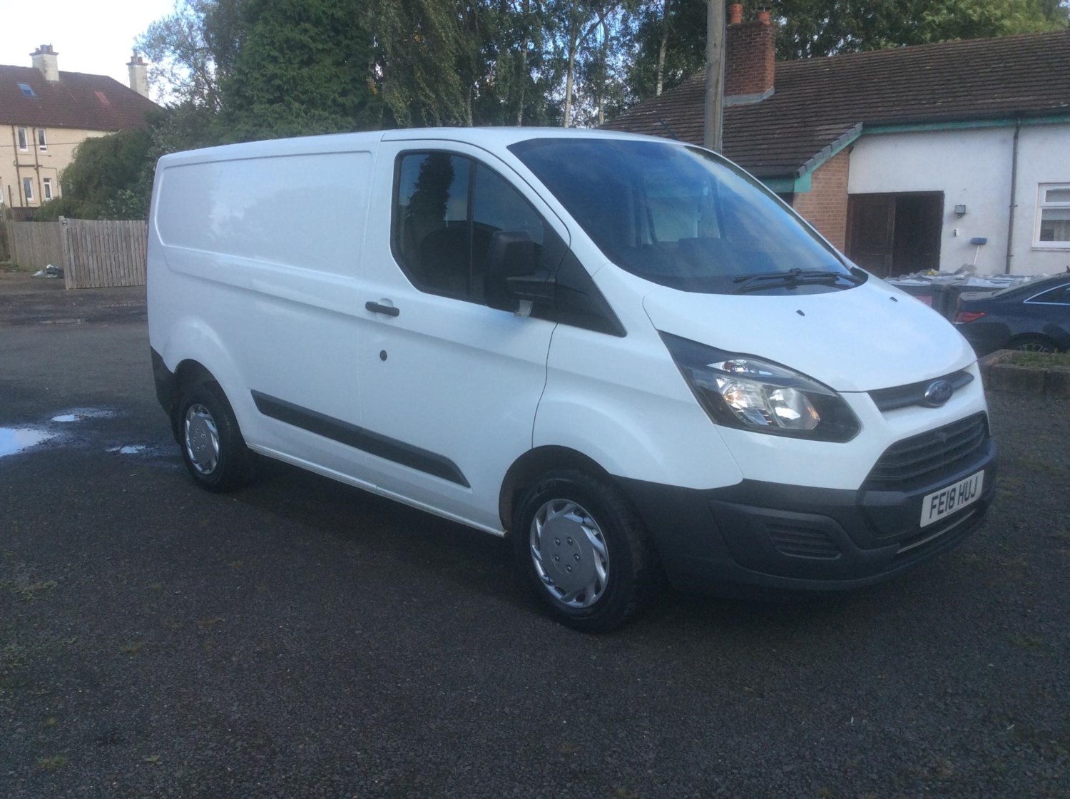 Ford Transit Custom Listing Image