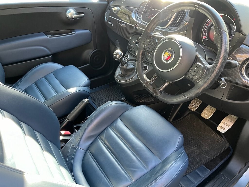 Abarth 695 Listing Image