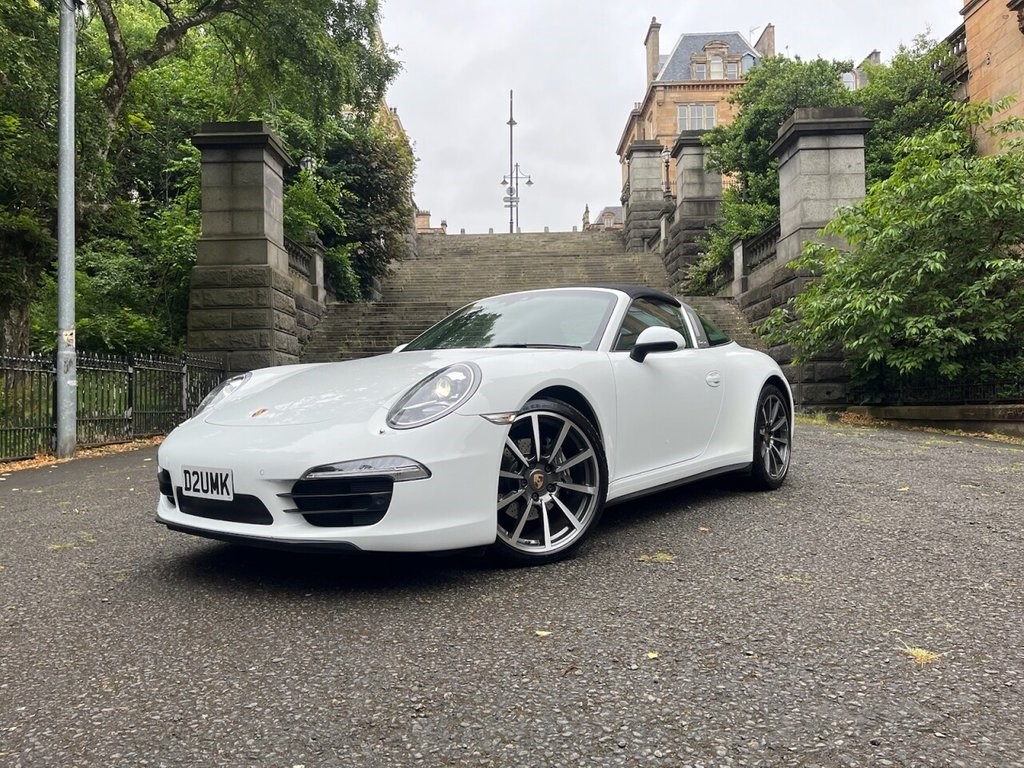 Porsche 911 Listing Image