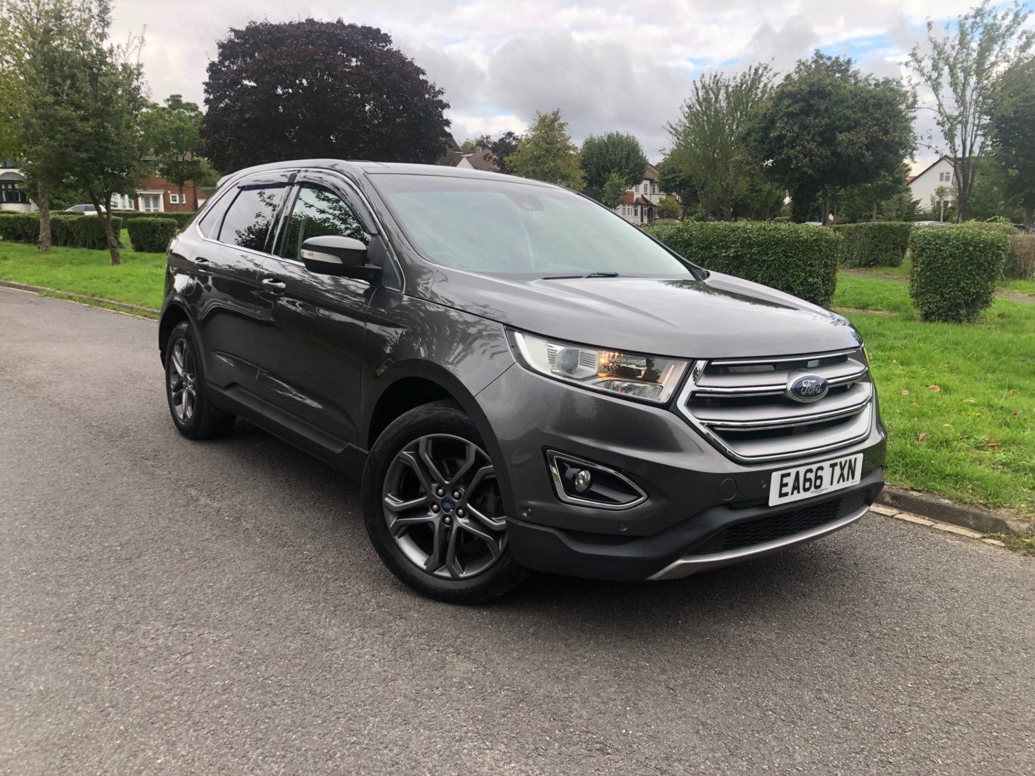 Ford Edge Listing Image