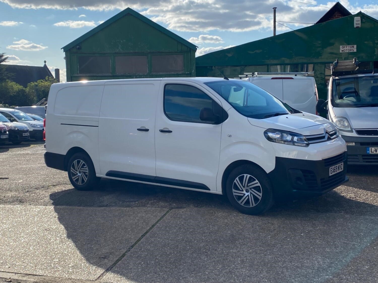 Citroen Dispatch Listing Image