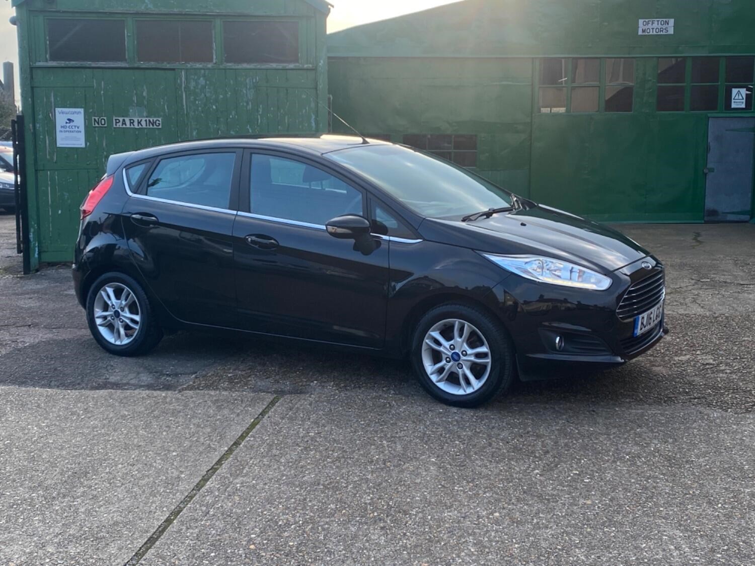 Ford Fiesta Listing Image