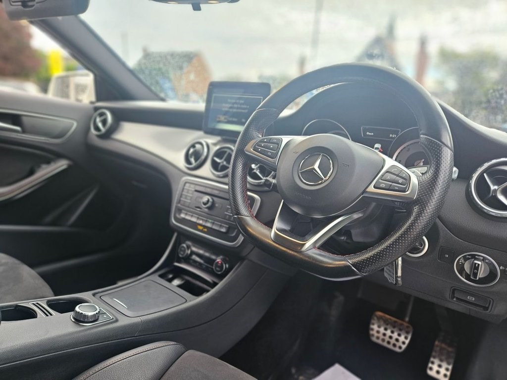 Mercedes-Benz GLA Listing Image