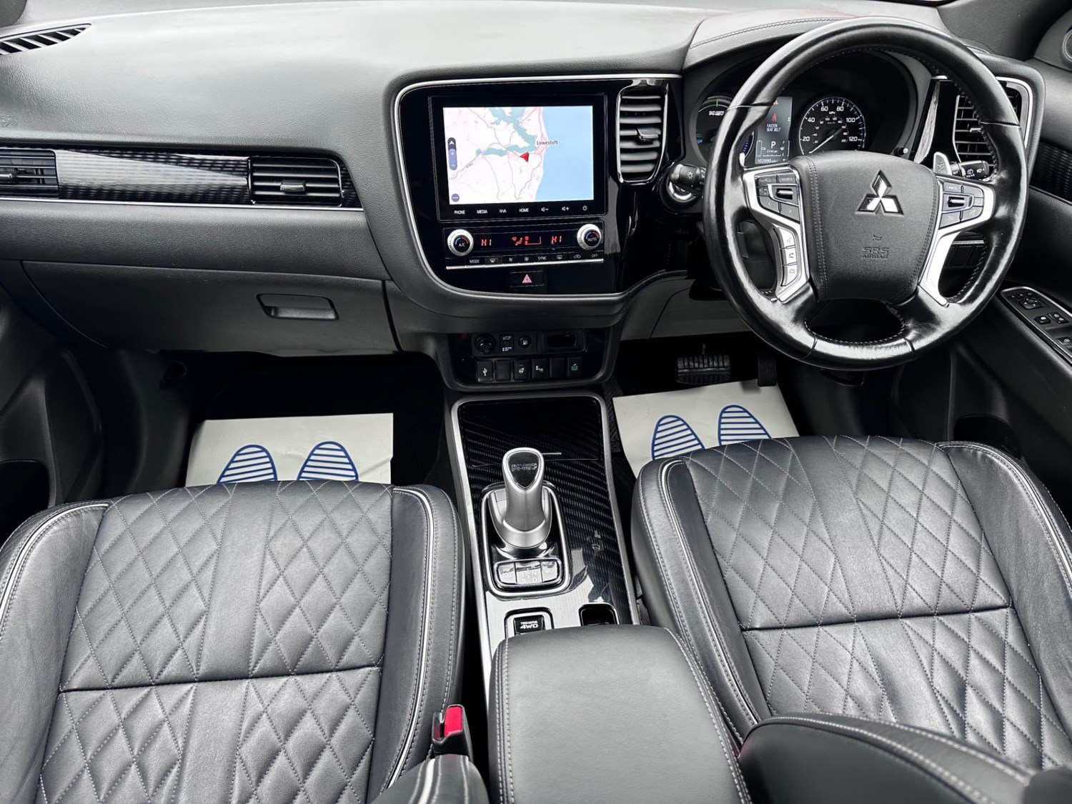 Mitsubishi Outlander Listing Image