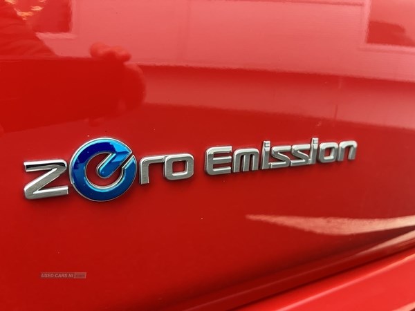 Nissan Leaf Listing Image