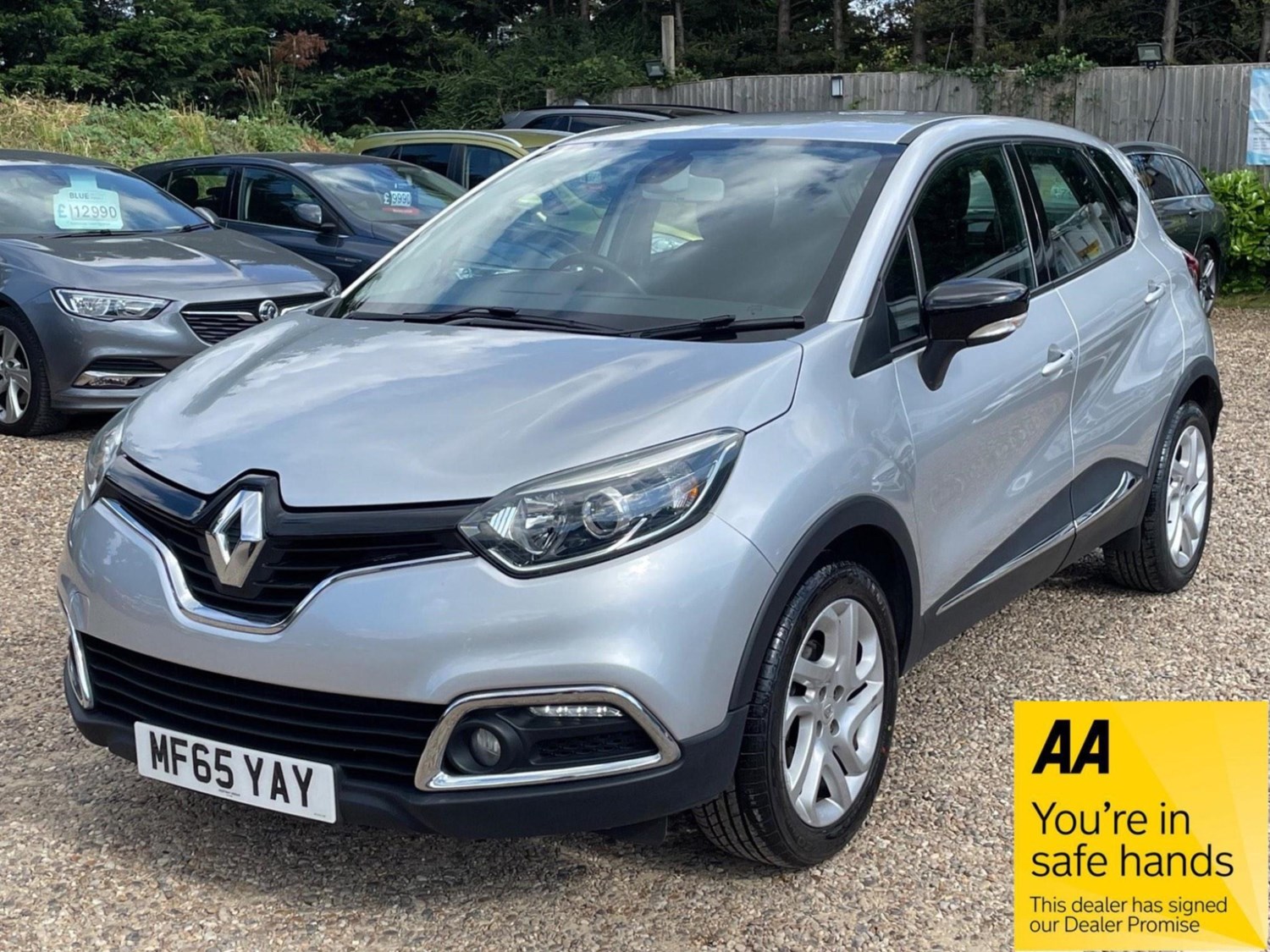 Renault Captur Listing Image