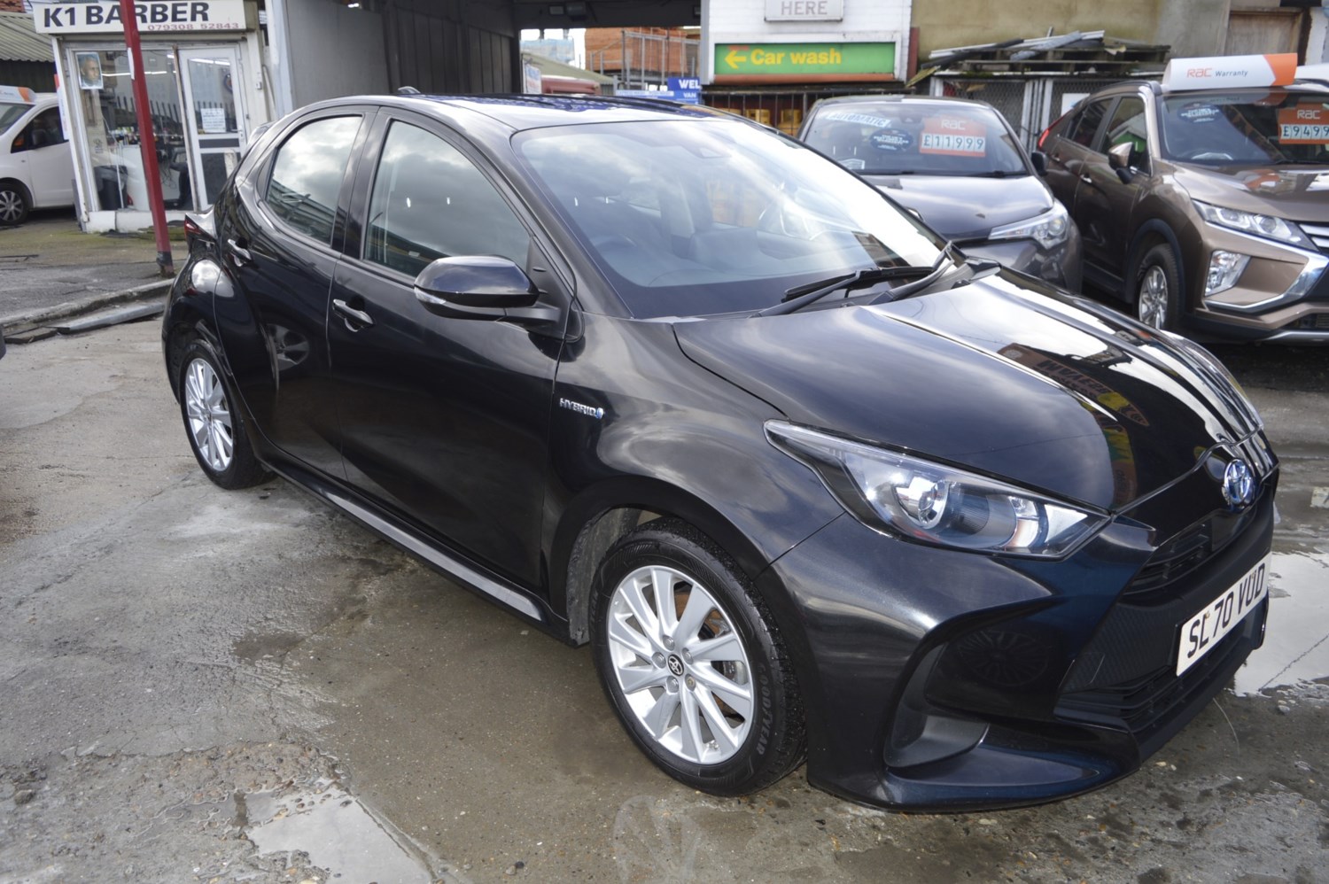 2021 used Toyota Yaris 1.5 Hybrid Icon 5door 2021 CVT AUTO ONE OWNER FROM NEW ULEZ COMPLIANCE 