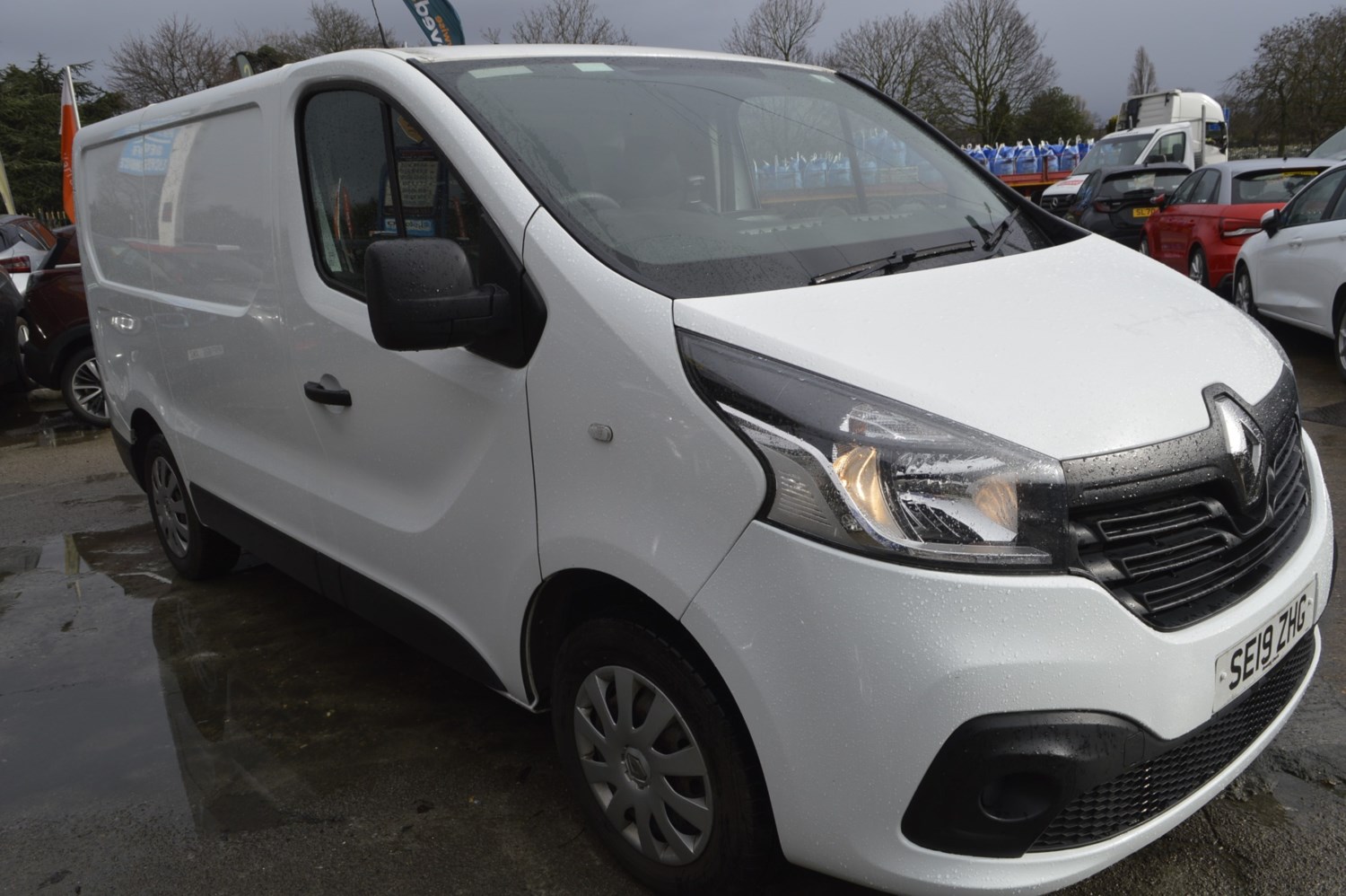 Renault Trafic Listing Image