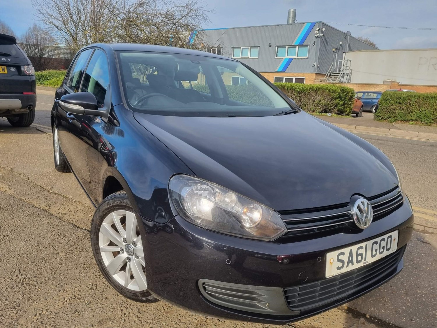 Volkswagen Golf Listing Image