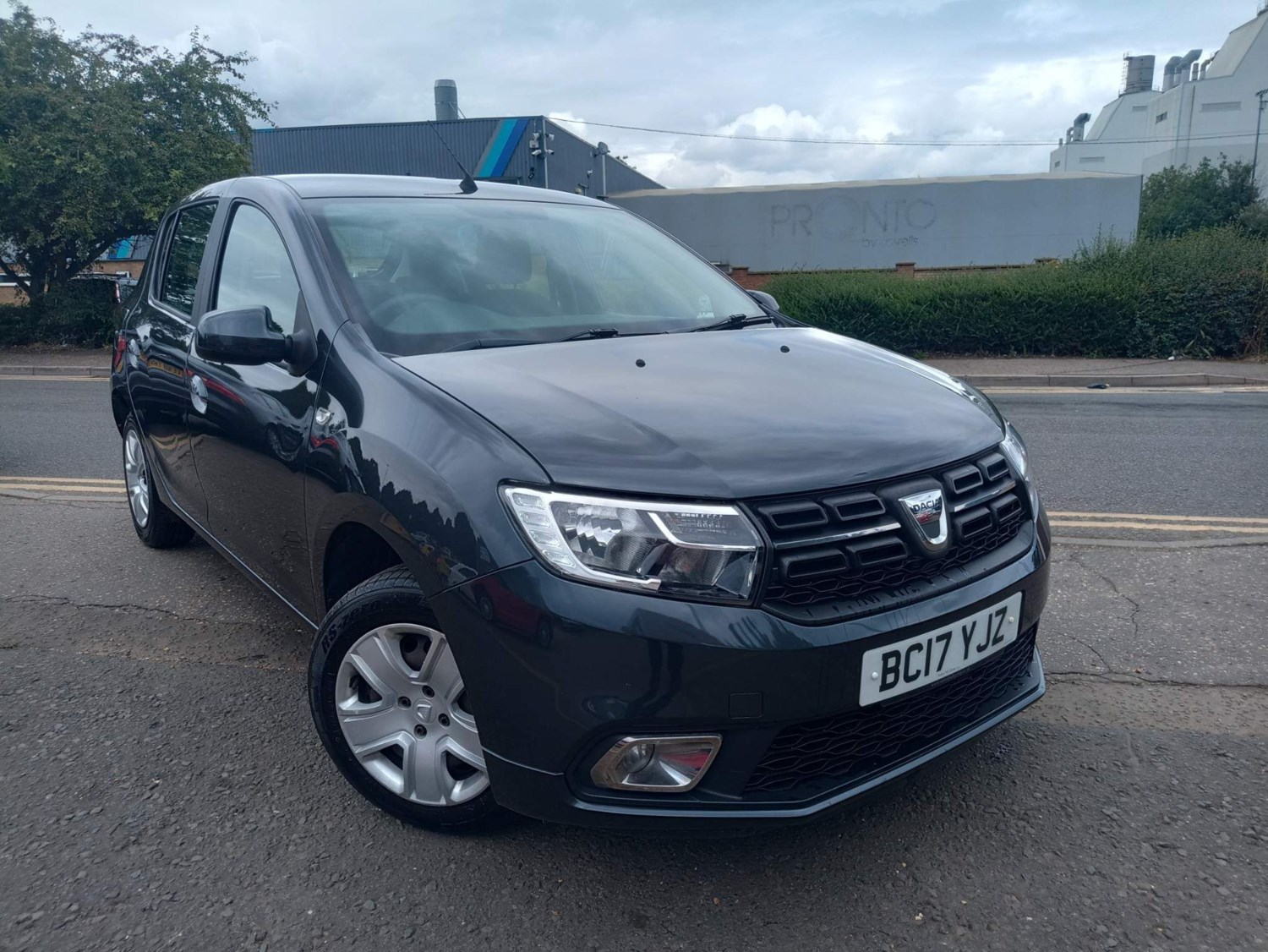 Dacia Sandero Listing Image