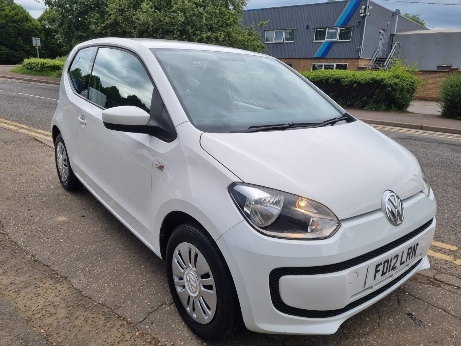 Volkswagen up! Listing Image