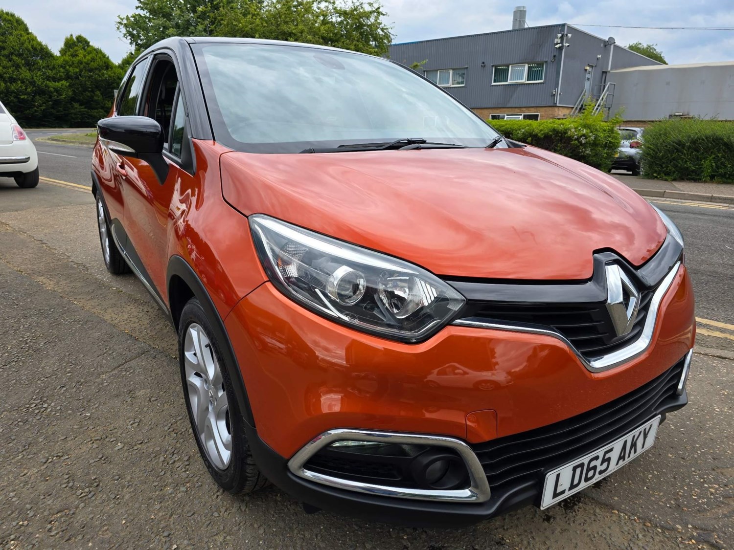 Renault Captur Listing Image