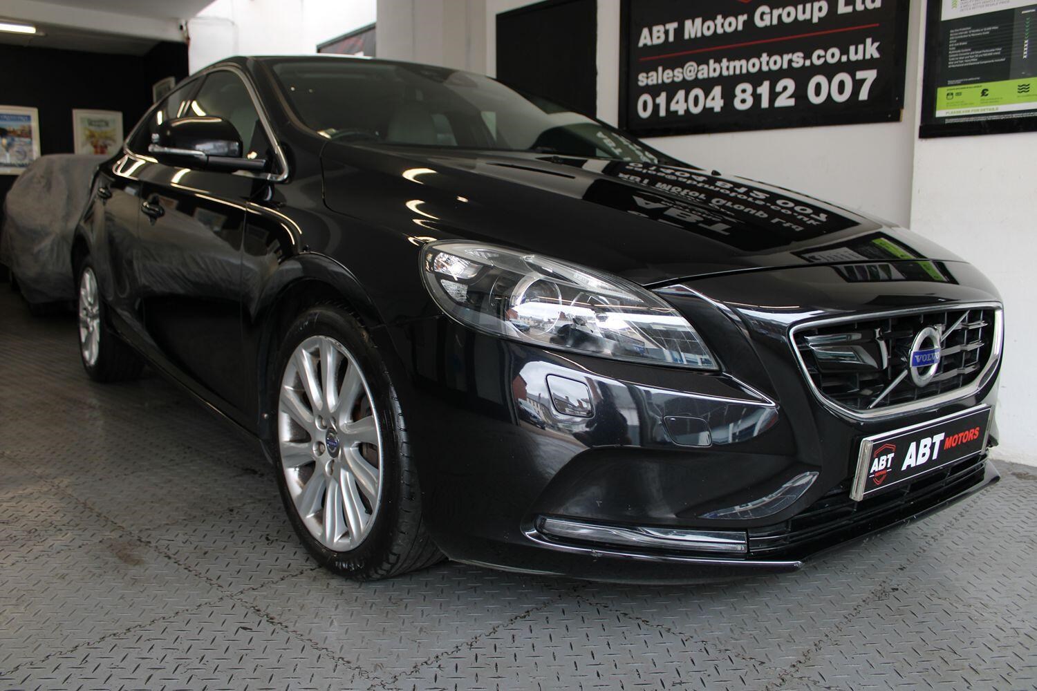 Volvo V40 Listing Image